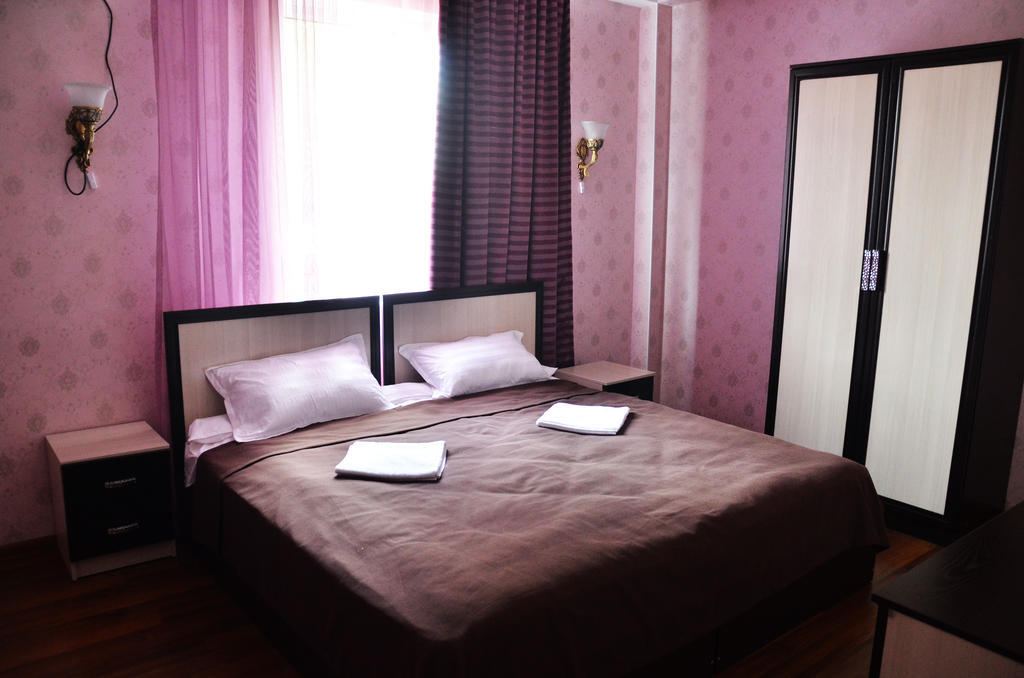 Voyage Hotel Bishkek Bilik gambar