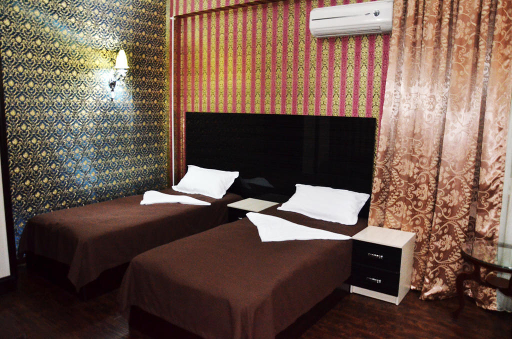 Voyage Hotel Bishkek Bilik gambar