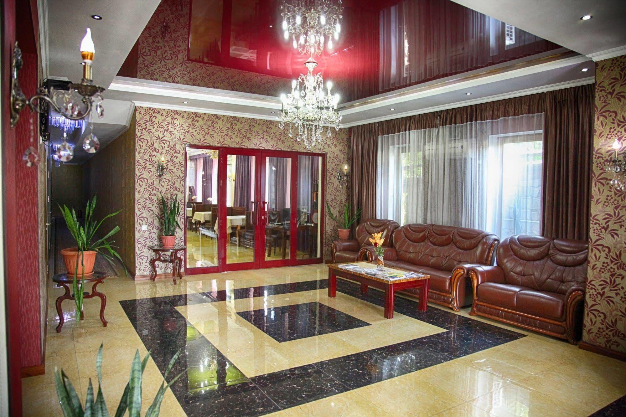 Voyage Hotel Bishkek Luaran gambar