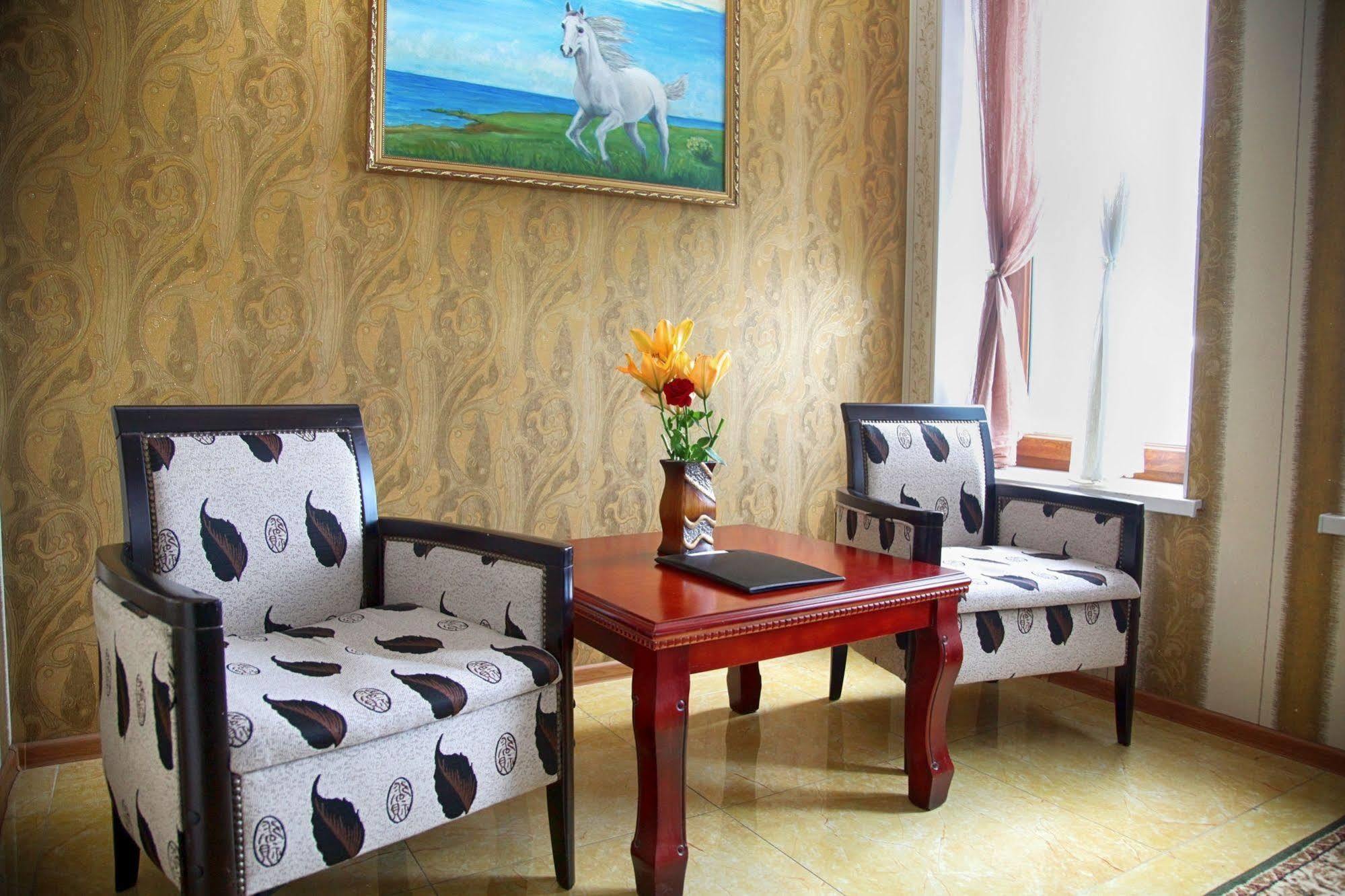 Voyage Hotel Bishkek Luaran gambar
