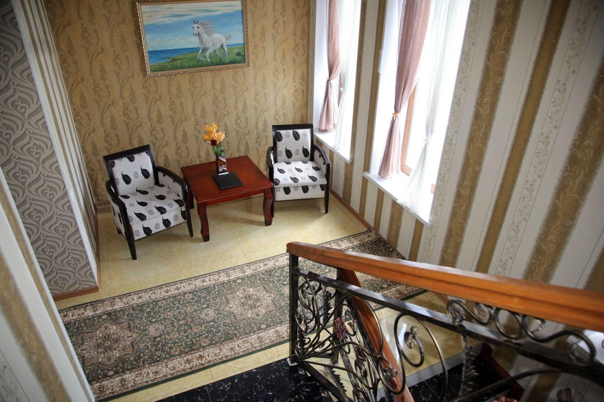Voyage Hotel Bishkek Luaran gambar